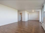 84 Runnymede Road 3 Bedroom Apartment for Rent at 84...