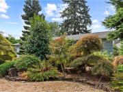 8504 ne eugene st ne