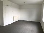 £850 PCM, Spacious Three Bedroom Maisonette in Russell...