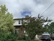 854 Hilliard Street Main Floor Peterborough ON K9H 5R6 2...