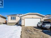 856 Athabasca Street W, Moose Jaw, SK, S6H 1N7 house for...
