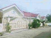 856 sqm House and lot for sale in Talamban Cebu with 8...