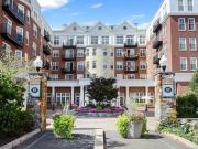 85 Memorial Rd #215, West Hartford, CT 06107