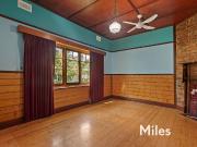 85 Mountain View Parade, Rosanna
