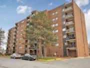 860 Blackthorne Avenue, Ottawa