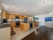 8664 SEASCAPE DRIVE, West Vancouver, BC V7W 3J7...