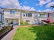 8667 Armstrong Avenue, Burnaby, BC, V3N 2H4 house for sale.