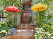 $875,000 Stylish Tropical Serenity!