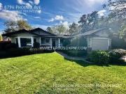 8794 Phoenix Ave, Fair Oaks, CA 95628