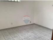 87 M² Casa Alugar, 2 Dormitórios localizado em Rua...