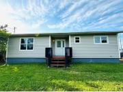 87 Central Street, Bay Roberts, NL, A1E 5T4 house for sale.