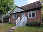 87 Sheppard Avenue East Toronto ON M2N 3A3 3 Bedroom...
