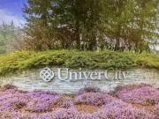 8850 University Crescent 9733 Unive Burnaby BC V5A 4X9 3...