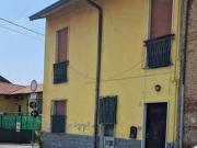 887/2022 U MI Trilocale all'asta in via Damiano...