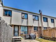 88 1100 Oxford Street, Oshawa, ON, L1J 6G4 townhouse for...