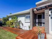 88 Robert Street, Labrador, QLD 4215