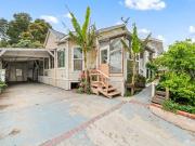 8921 Dowling St, Oakland, CA 94605
