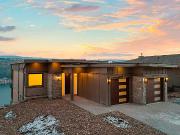 8948 Tavistock Rd | Gorgeous New Build With Okanagan...