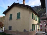 8 1/2 Zimmer Haus mit Balkon an ruhiger Lage / 8 1/2...