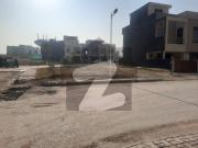 8.2 Marla Corner Plot For Sale In Block M