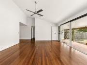 8 Balmore Street, Indooroopilly, QLD 4068