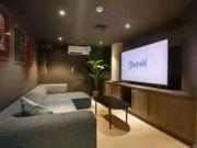 8 Bed En suite F Has an Apartment