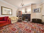 8 bed house for sale