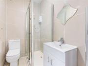 8 bed house for sale