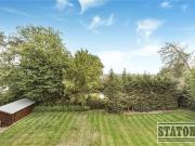 8 bed house for sale