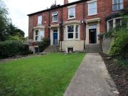8 bed Mid Terraced House to rent in Leeds West...