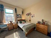 8 bed Semi Detached to rent in Manchester Greater...