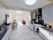 8 bed Semi Detached to rent in Nottingham...