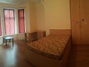 8 bed Semi Detached to rent in Manchester Greater...