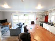 8 Bed Terraced House, Shinfield Road, RG2