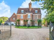 8 Bedroom Detached House