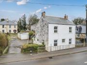 8 Bedroom Detached House