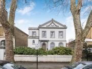 8 bedroom detached house for sale