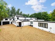8 bedroom detached house for sale