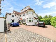 8 bedroom detached house for sale