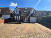 6 bedroom detached house for sale