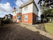 8 bedroom detached house for sale