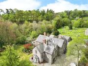 8 bedroom Detached House for sale, Llanrhaeadr Ym...