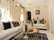 8 bedroom detached house to rent