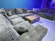 8 bedroom detached house to rent