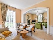 8 bedroom detached house to rent