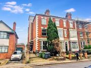 8 bedroom end of terrace house for sale in Blackboy...