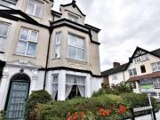 8 bedroom end of terrace house for sale in Macdonald...