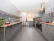 8 bedroom end of terrace house to rent