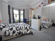 8 bedroom end of terrace house to rent