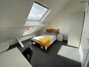 8 bedroom flat to rent 8 bedroom flat to rent